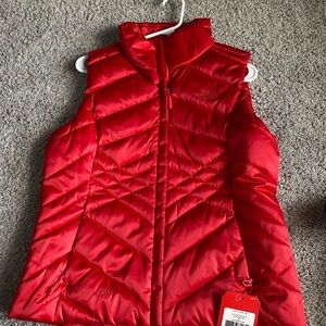 The north face red new with tags 550 vest